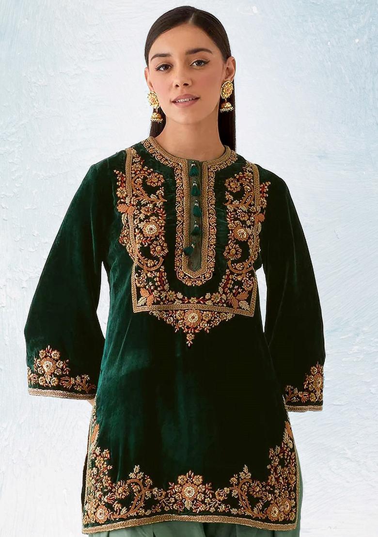 Green Zari Sequence Embroidery Velvet Kurta Set With Dupatta - Indya