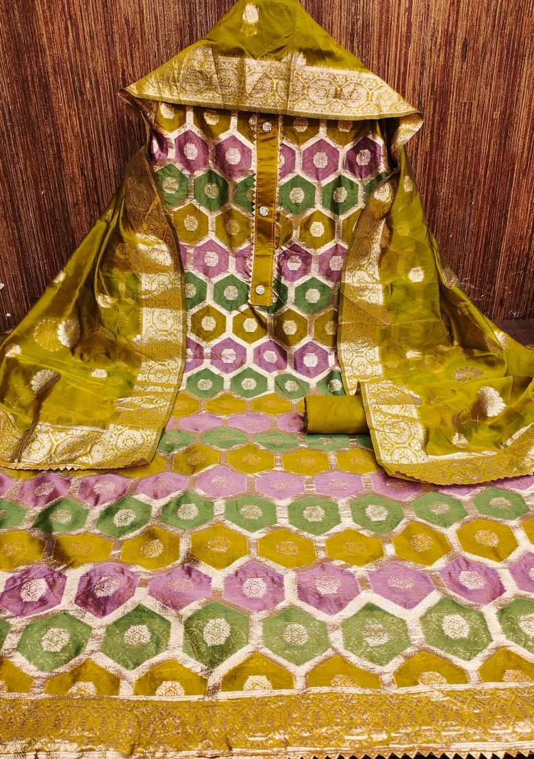 Mehandi Jacquard Organza Punjabi Suit - Indya