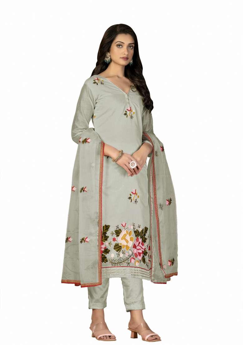 Light Green Embroidered Silk Blend Pakistani Suit Set - Indya