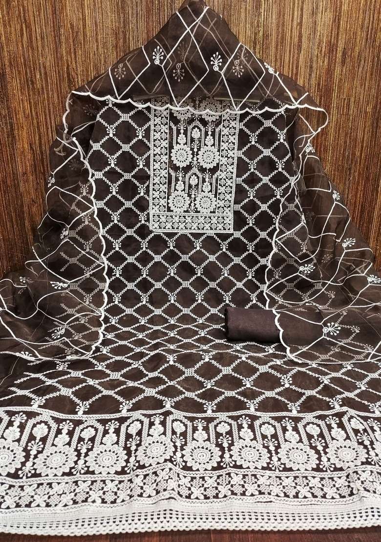 Brown Embroidered Organza Pakistani Suit Set - Indya