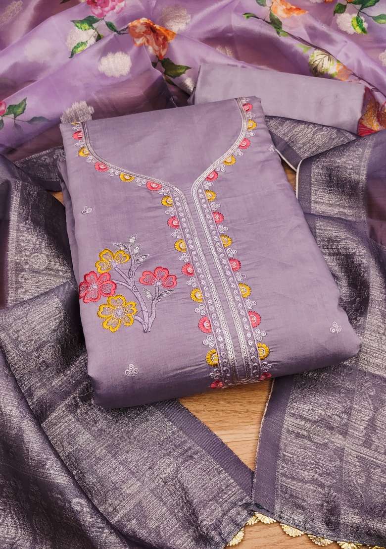 Purple Embroidered Silk Blend Straight Kurta Set - Indya