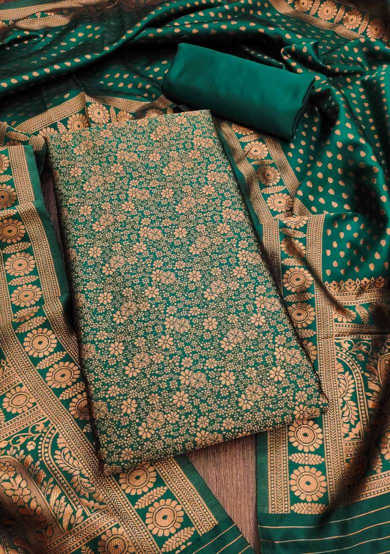 Green Jacquard Silk Blend Straight Kurta Set - Indya