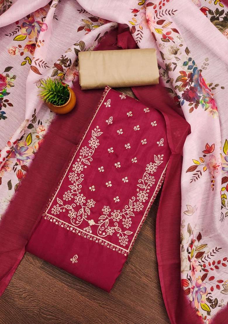 Red Embroidered Blended Pakistani Suit Set - Indya
