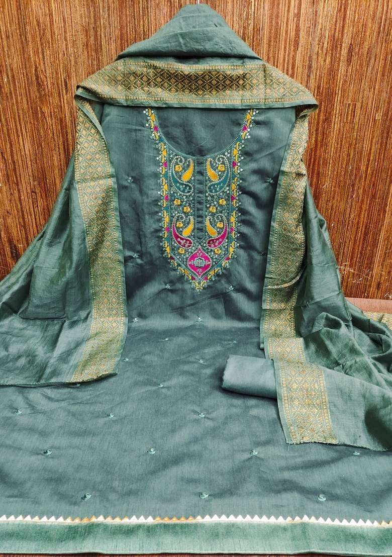 Sea Green Embroidered Cotton Straight Kurta Set - Indya