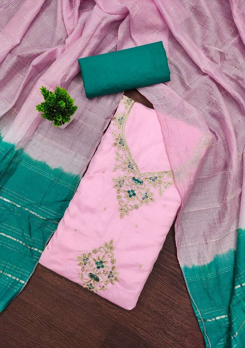 Pink Embroidered Silk Pakistani Suit Set - Indya