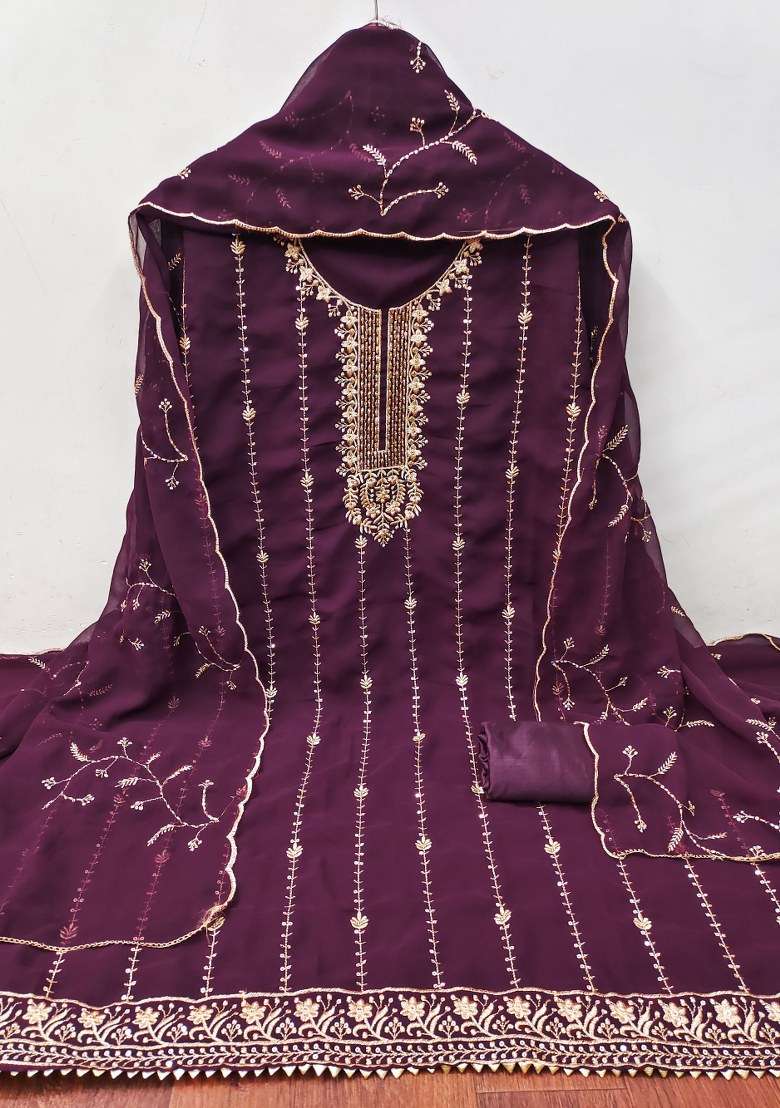 Purple Embroidered Georgette Pakistani Suit Set - Indya
