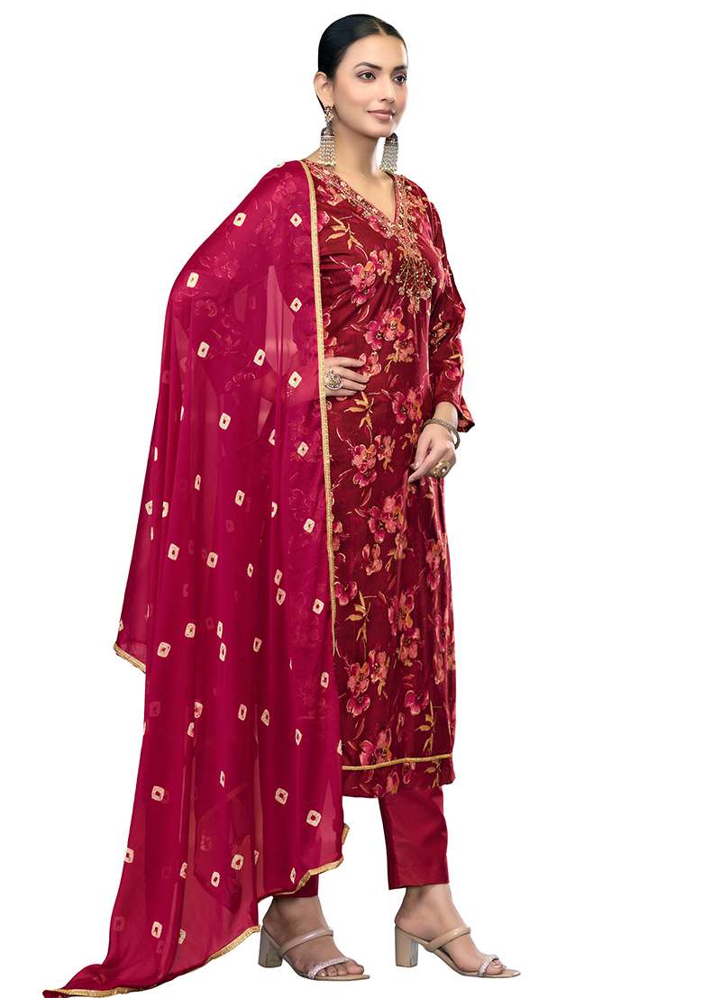 Maroon Embroidered Blended Pakistani Suit Set - Indya