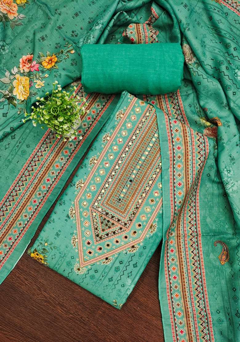 Green Embroidered Blended Pakistani Suit Set - Indya