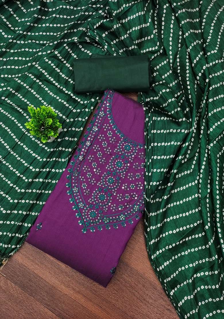 Voilet Embroidered Blended Straight Kurta Set - Indya