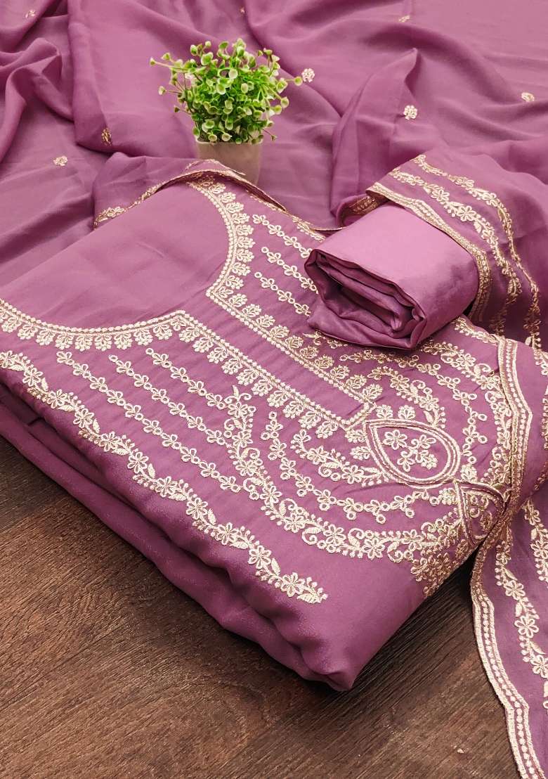 Purple Embroidered Georgette Pakistani Suit Set - Indya