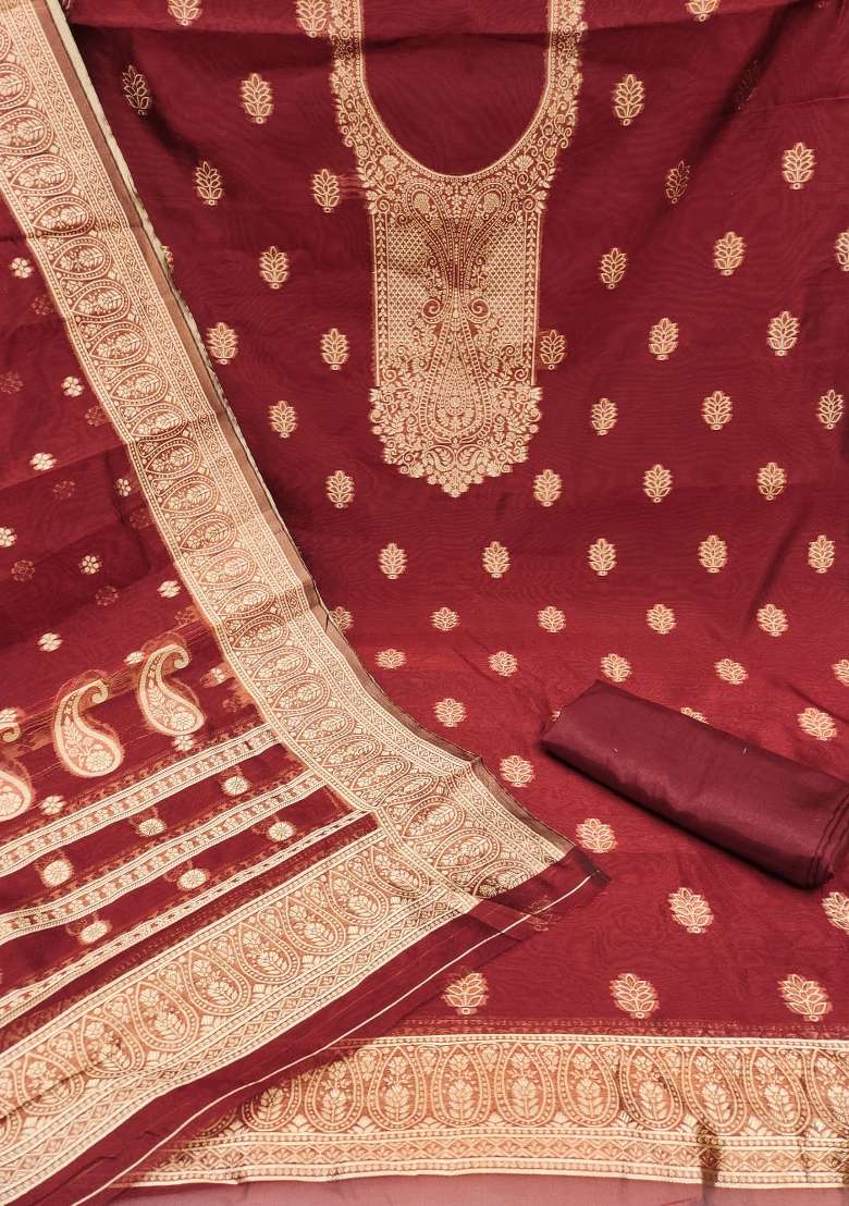 Maroon Embroidered Silk Blend Pakistani Suit Set - Indya