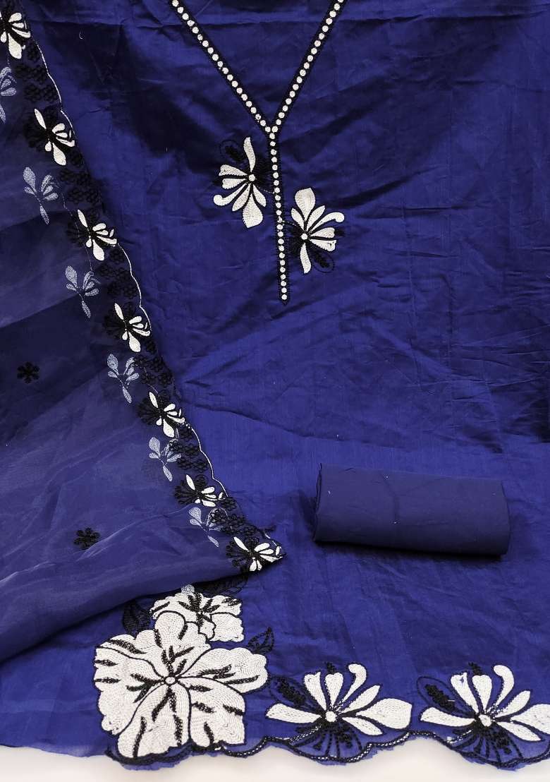 Blue Embroidered Chanderi Straight Kurta Set - Indya