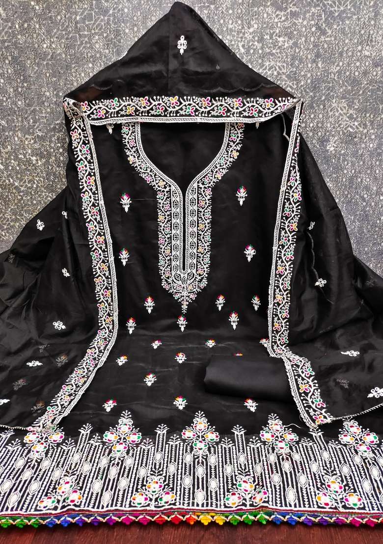 Black Embroidered Blended Punjabi Suit - Indya