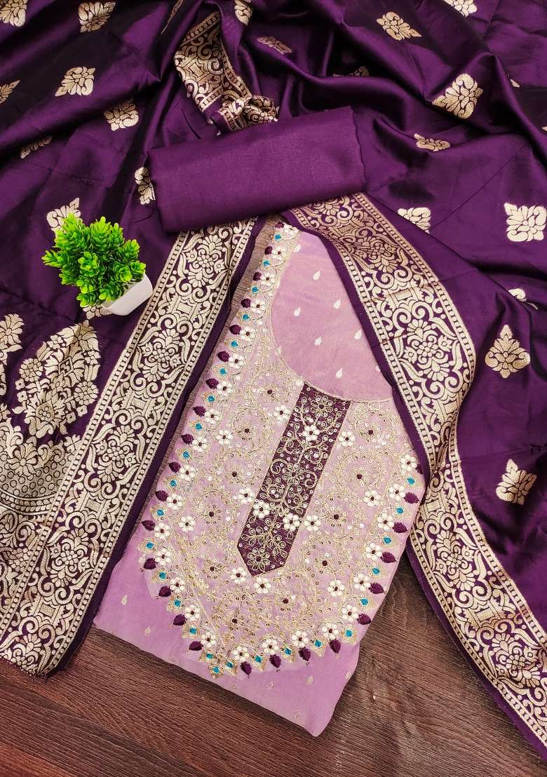Purple Embroidered Shimmer Pakistani Suit Set - Indya