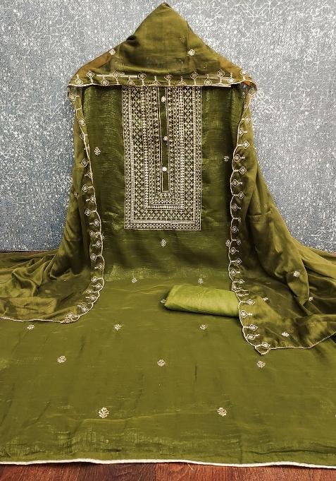 Green Embroidered Silk Straight Kurta Set
