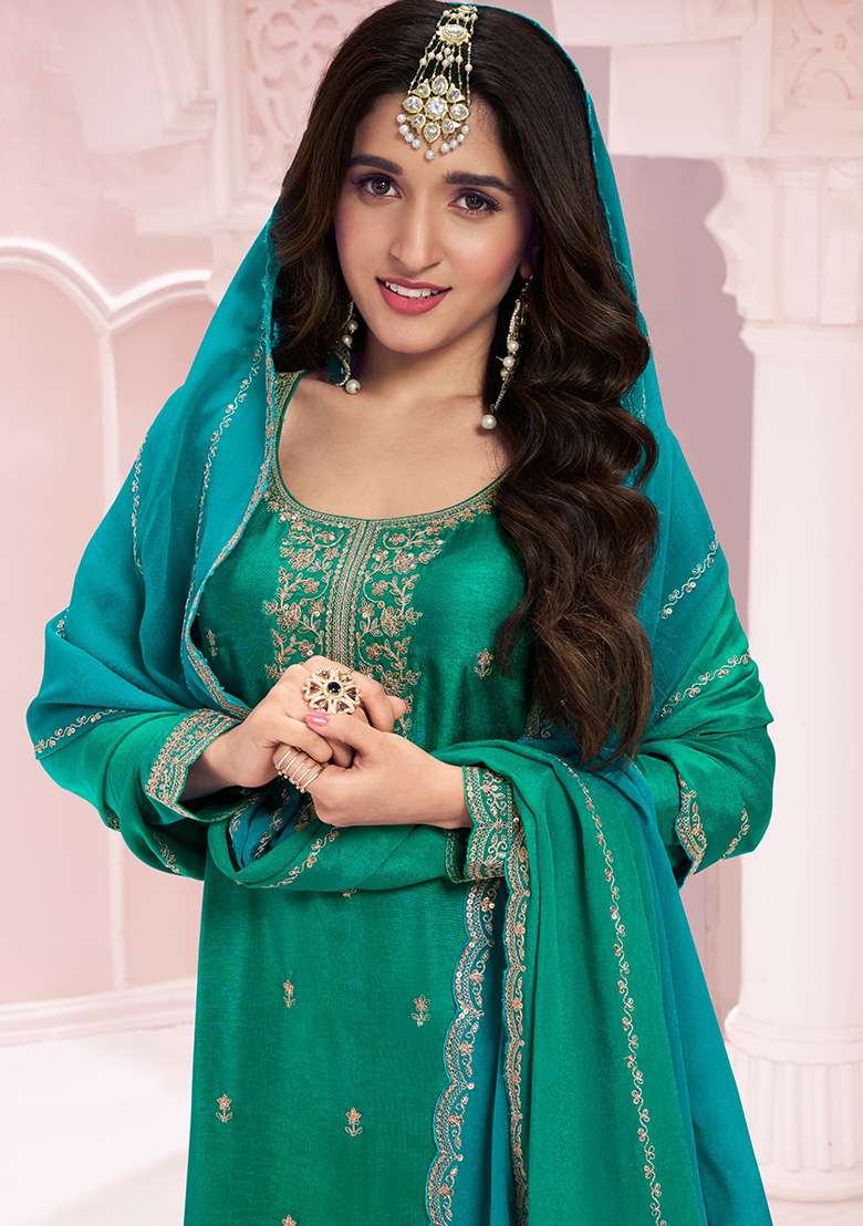 Green Embroidered Silk Blend Straight Kurta Set - Indya