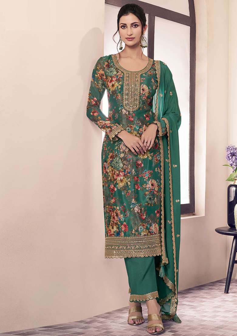Green Embroidered Silk Blend Pakistani Suit Set - Indya
