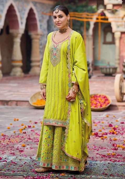 Green Embroidered Silk Blend Salwar Kameez