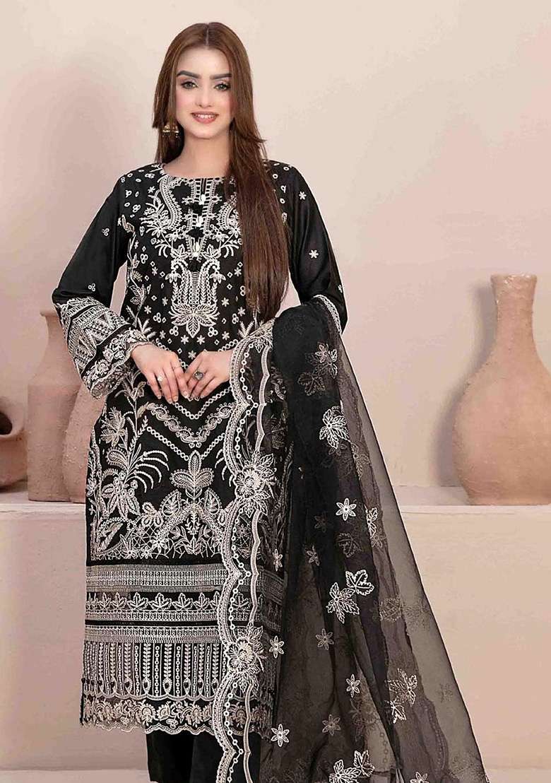 Black Embroidered Georgette Pakistani Suit Set - Indya