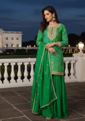 Emerald Green Embroidery Chinon Kurta Set