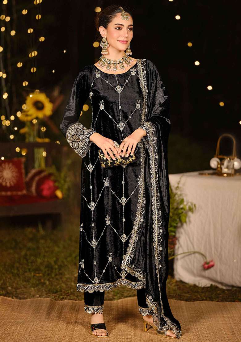Black Embroidered Velvet Pakistani Suit Set - Indya