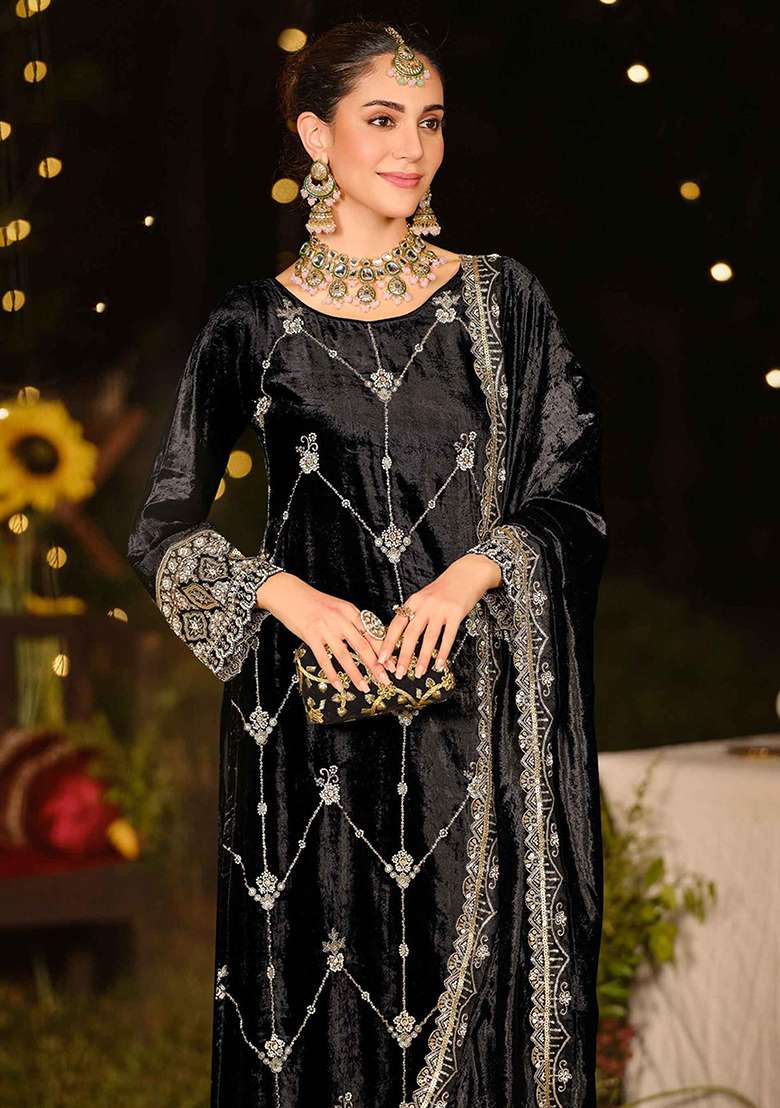 Black Embroidered Velvet Pakistani Suit Set - Indya