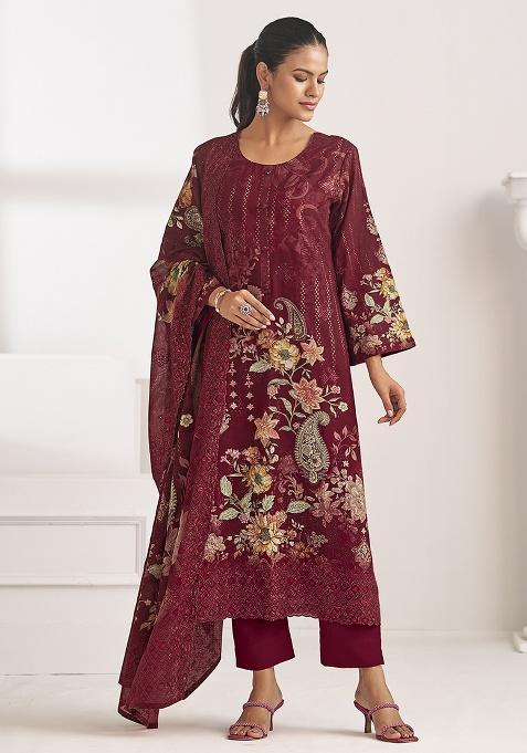 Maroon Printed Cotton Blend Kurta Set