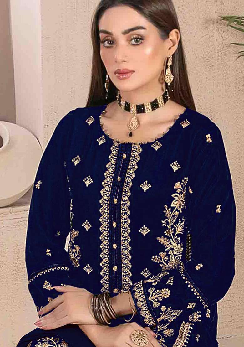 Blue Embroidery Velvet Kurta Set - Indya