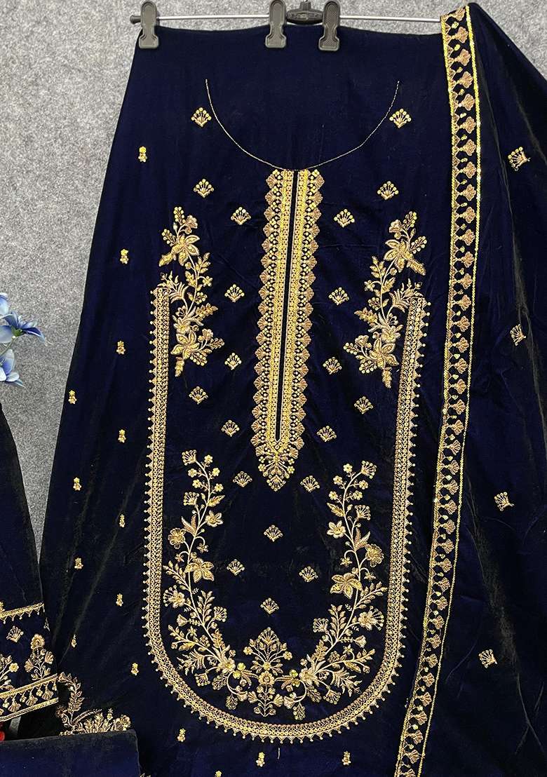 Blue Embroidery Velvet Kurta Set - Indya