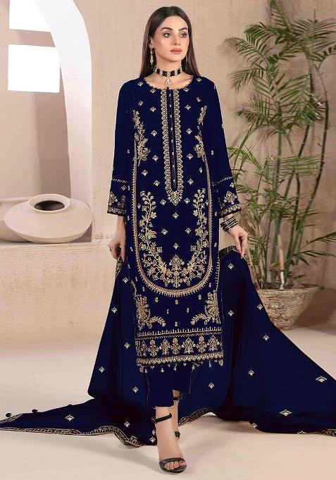 Blue Embroidery Velvet Kurta Set