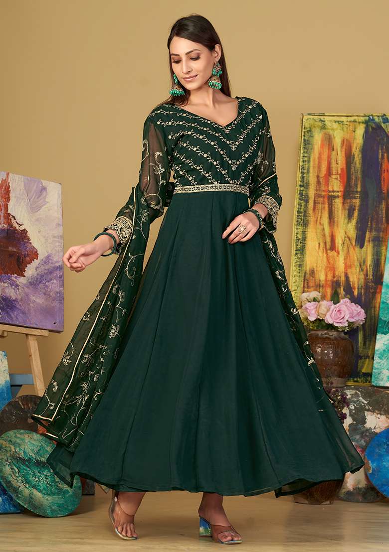 Green Embroidery Georgette Kurta Set - Indya