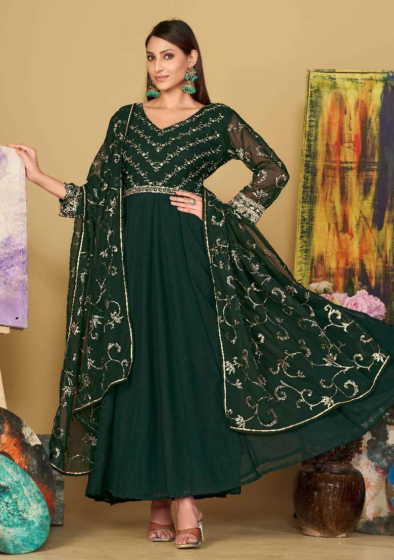 Green Embroidery Georgette Kurta Set - Indya