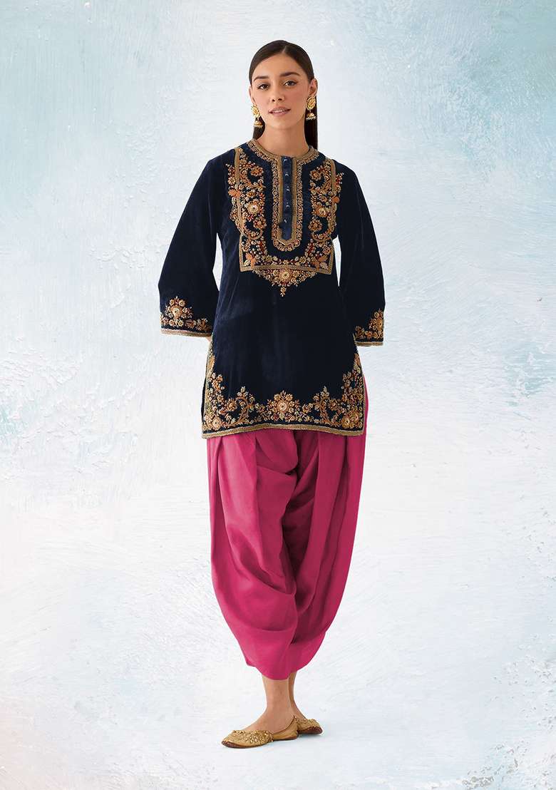 Black Embroidered Velvet Punjabi Suit - Indya