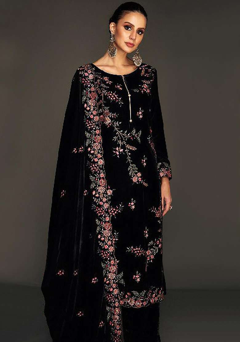 Black Embroidered Velvet Pakistani Suit Set - Indya
