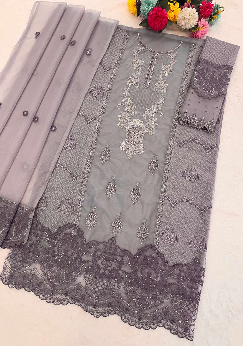 Lavender Embroidered Organza Pakistani Suit Set - Indya
