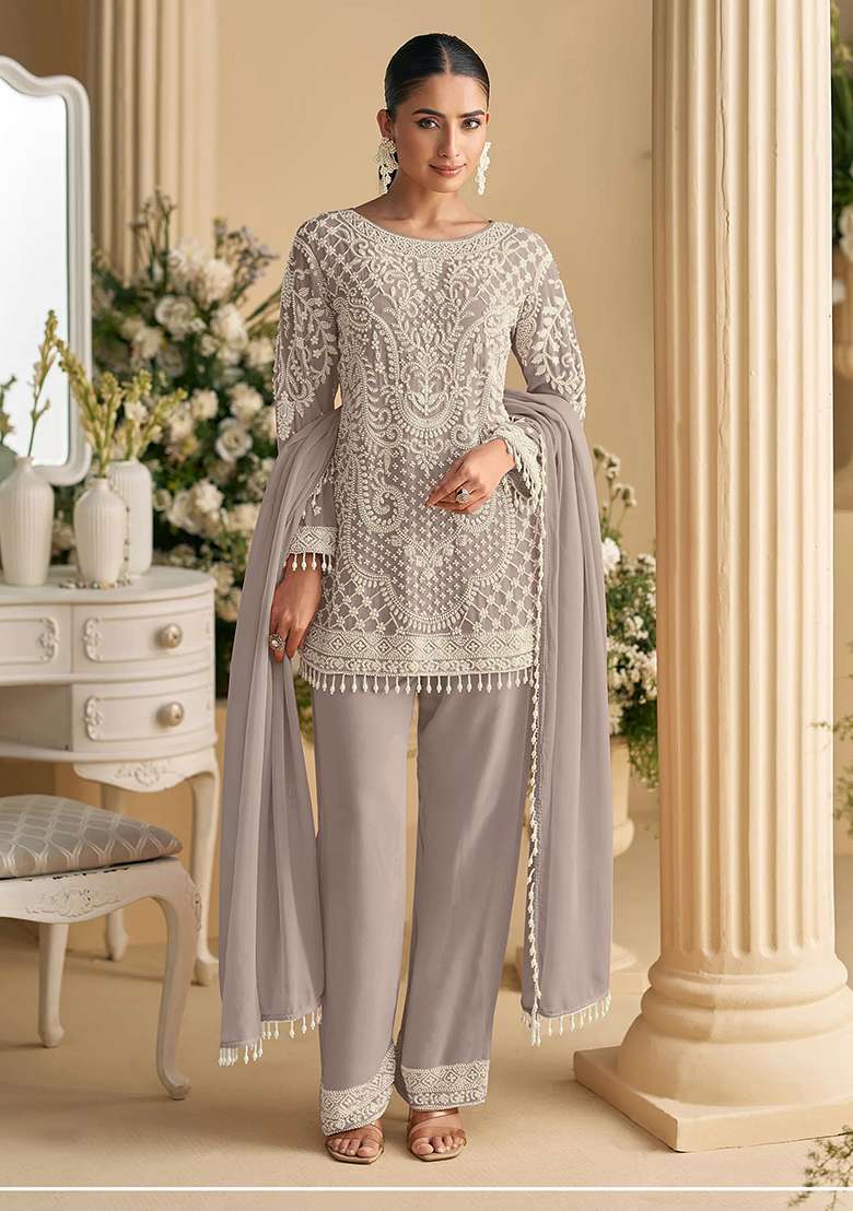 Purple Embroidered Georgette Pakistani Suit Set - Indya