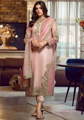 baby pink Embroidered Georgette Kurta Set