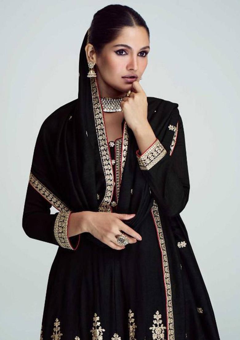 black Embroidered Silk Kurta Set - Indya
