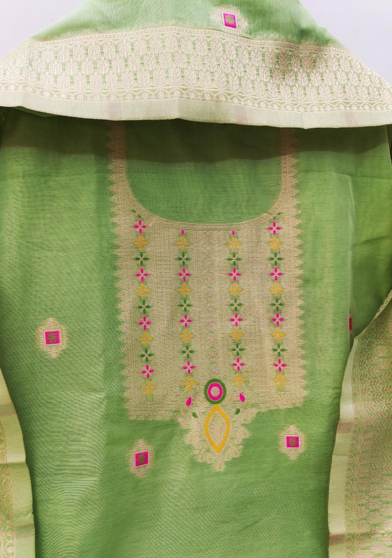 Pista Motif Silk Kurta Set - Indya