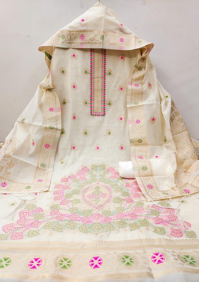 White Motif Silk Kurta Set - Indya