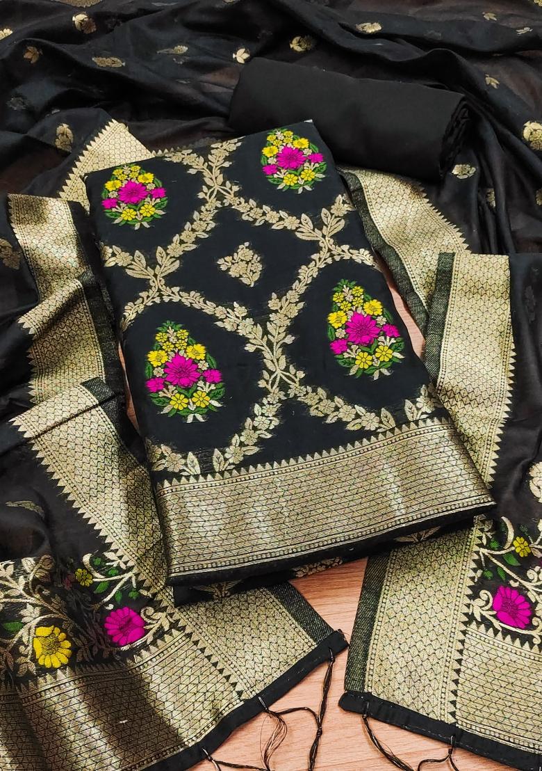 Black Motif Silk Kurta Set - Indya