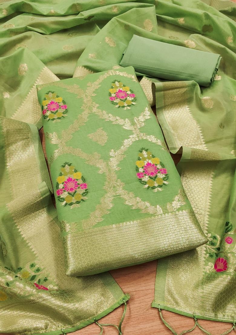 Pista Motif Silk Kurta Set - Indya