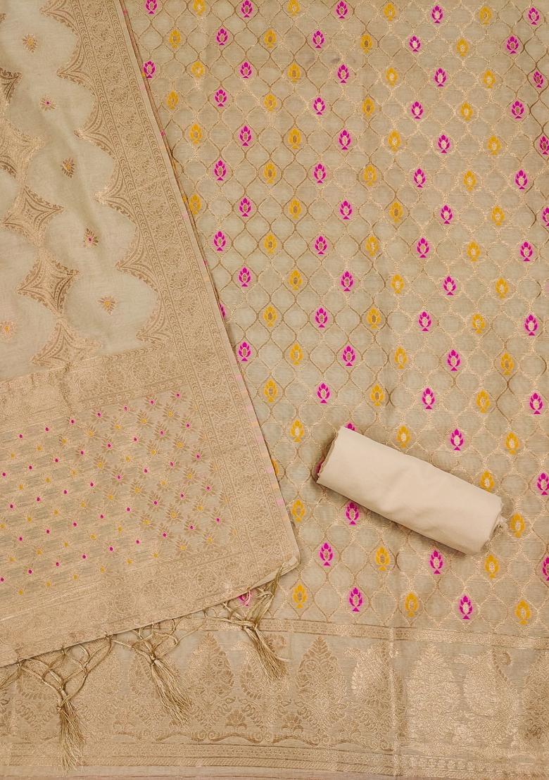 Chiku Motif Silk Kurta Set - Indya