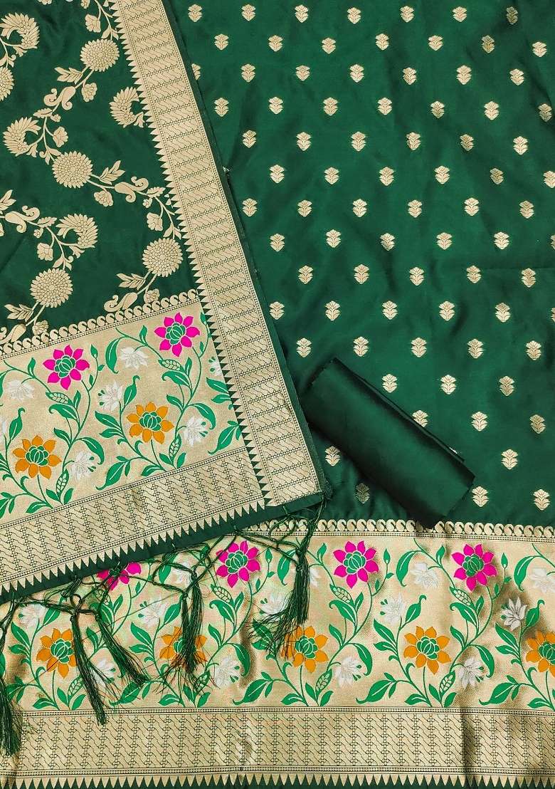 Green Embroidered Silk Blend Straight Kurta Set - Indya
