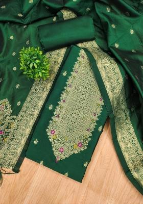 Green Motif Silk Kurta Set