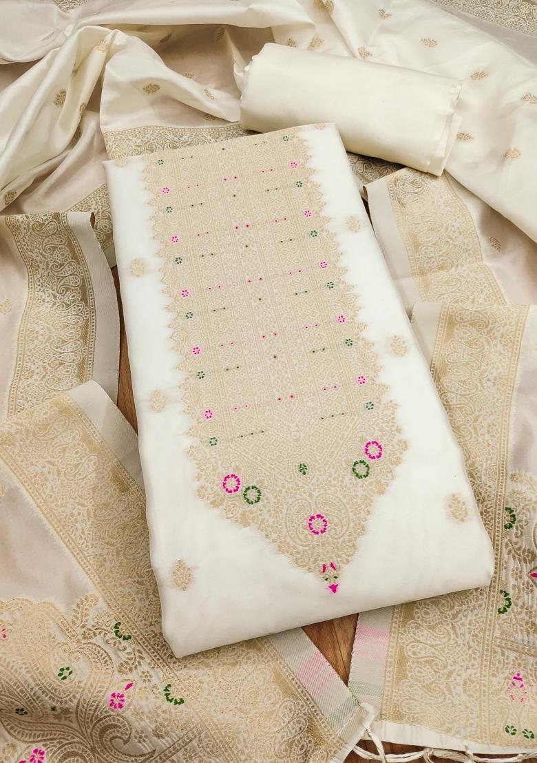 White Motif Silk Kurta Set - Indya