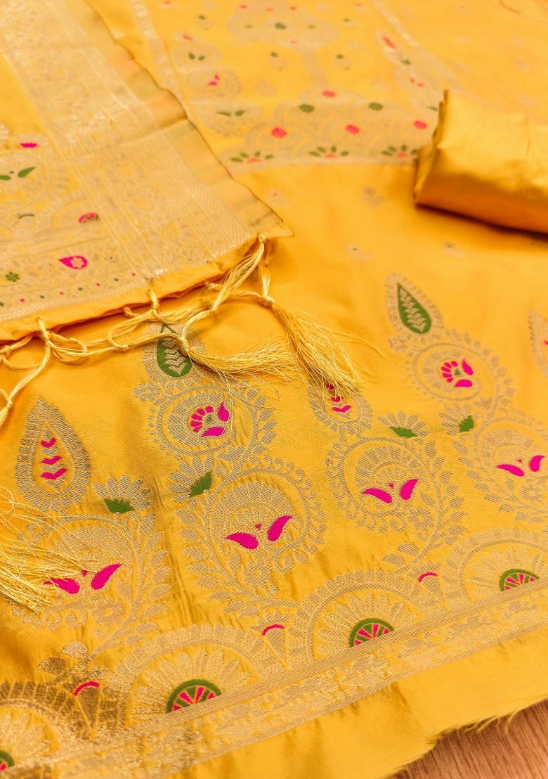 Yellow Motif Silk Kurta Set - Indya