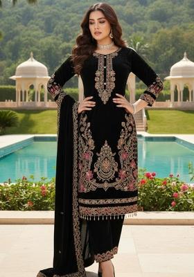 Black Embroidery Velvet Kurta Set