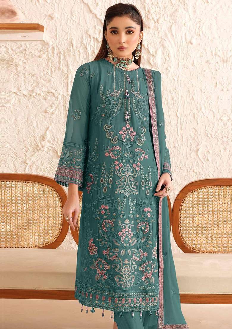 Green Embroidered Georgette Pakistani Suit Set - Indya
