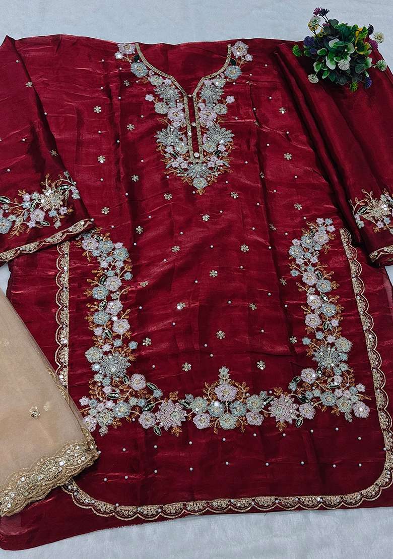 Maroon Embroidered Silk Blend Pakistani Suit Set - Indya